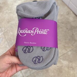 Russian Points fleece booties for warmup. Size S. Brand NEW